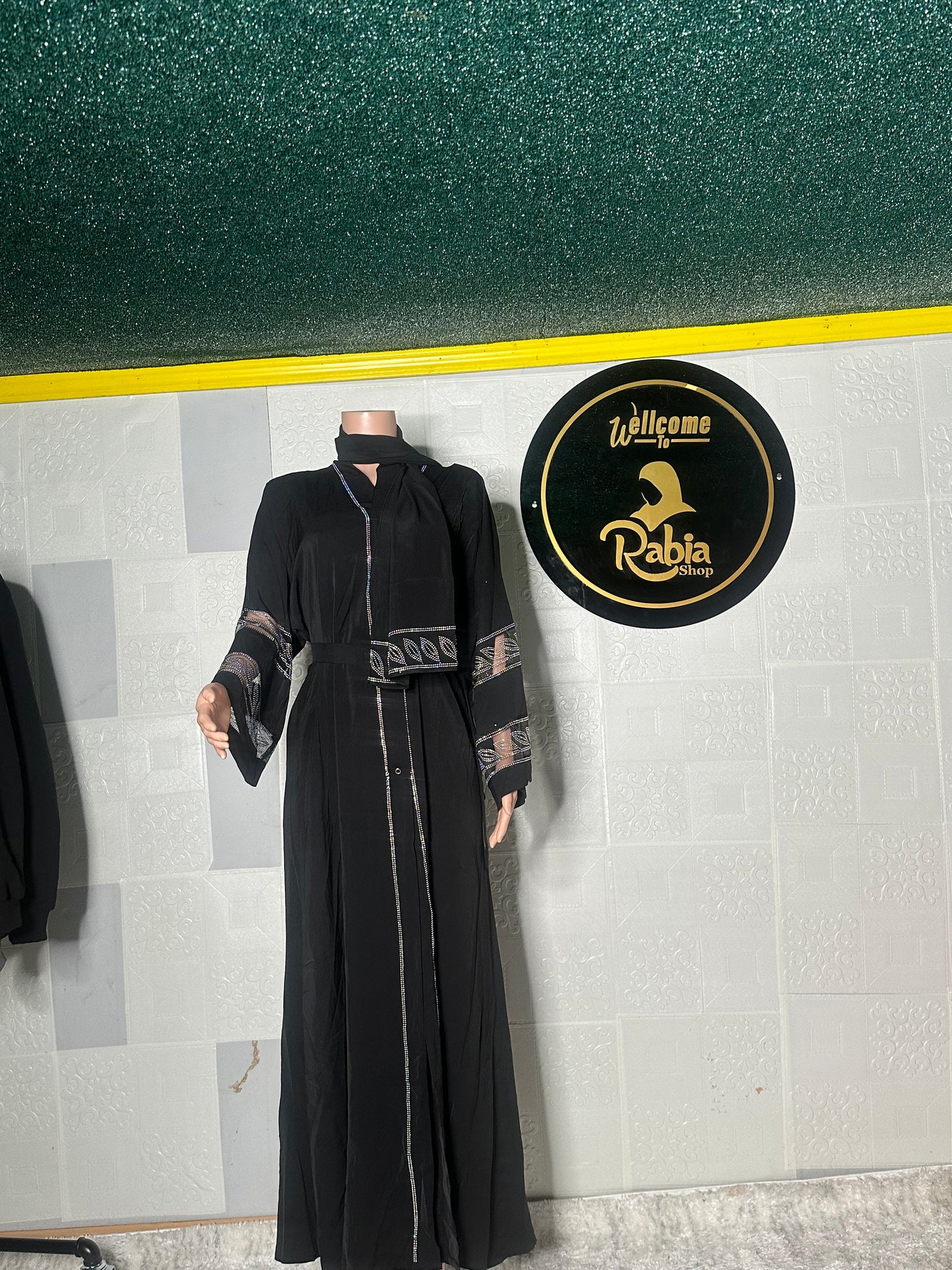 Black abaya